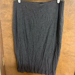 🥳 Lightweight Pencil Skirt